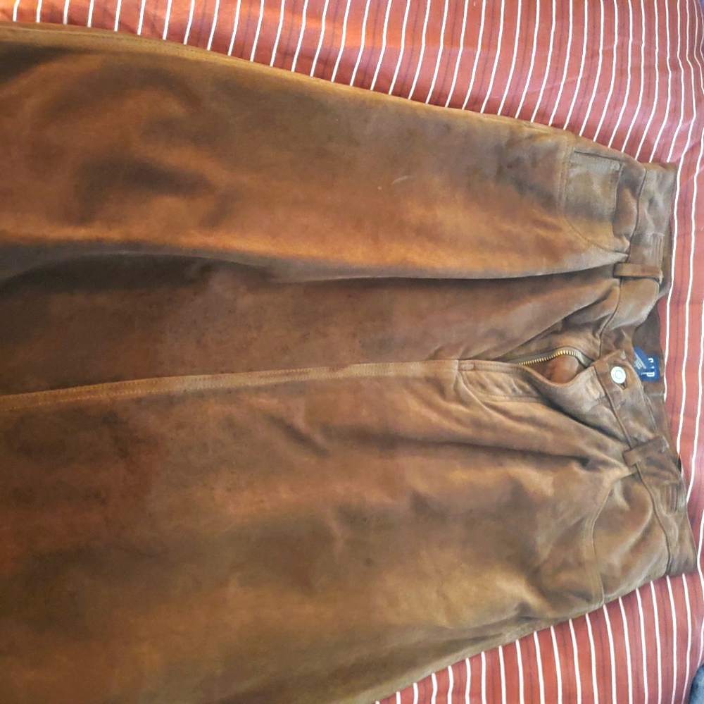 Gap suede skirt